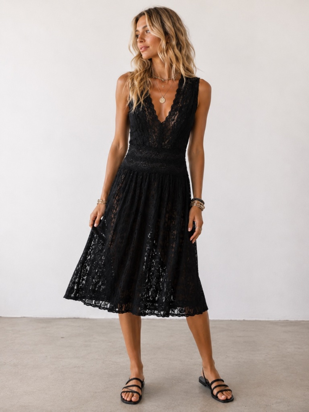 YANK Vintage Y2K Black Stretch Lace Plunge V-Neck Sleeveless Whimsi Dress Size M